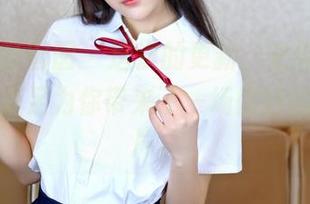 Feilin嗲囡囡 - 这次的更新，史雯Swan用她的美足为你带来了一场微妙的风情图片。