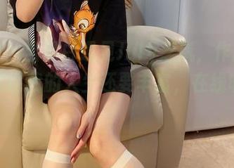 微密圈 - 当黑白遇见July芝岚，作品的色彩居然比我的人生还要丰富，在线收藏吧！