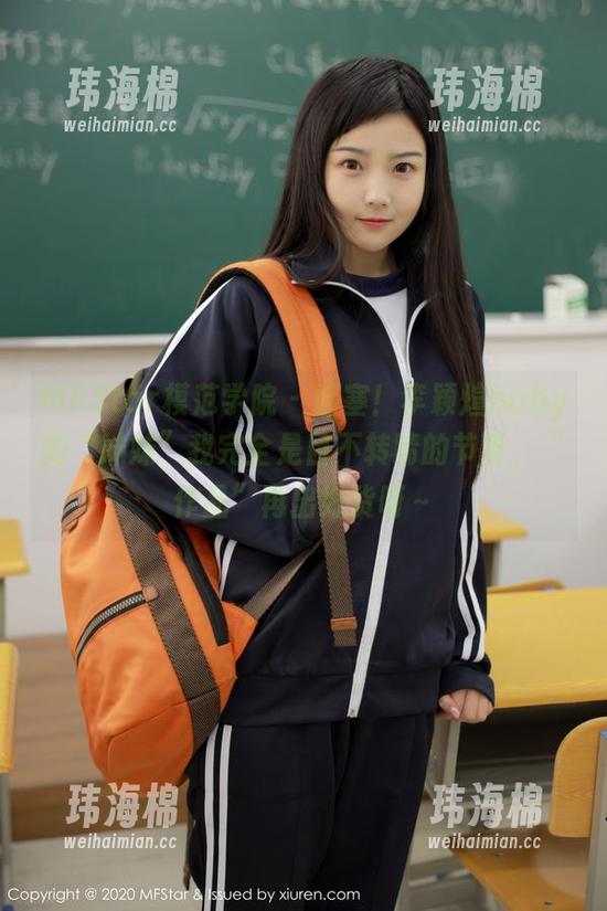 MFStar模范学院 - 哇塞！李颖煊baby的“妹妹”我完全是目不转睛的节奏，“作品”再出好货呀～-玮海棉