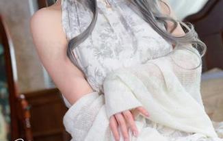 假装在浴室游泳，Machi马吉带来了最新系列美图，好像潜水的韵味。
