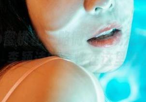 MiiTao蜜桃社 - 略微疯狂的定制JK写真，李颖诗的个性在这里爆发