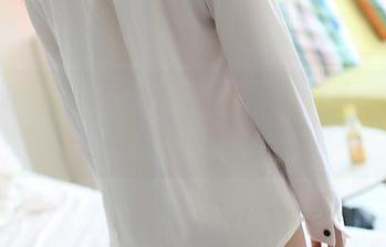 看ROSI和服的写真，别以为原图就让人心服口服。