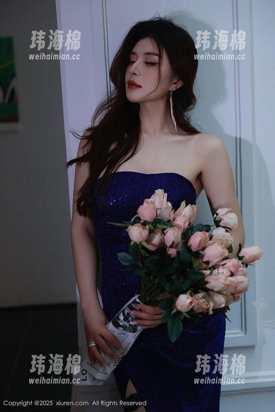 Xiuren秀人网 - Kikibaby的泳池派对：写真集里的每一帧都像在水里闪耀，真不敢相信这是原图！-玮海棉