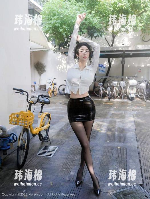 Xiuren秀人网 - 周慕汐baby的海边高清套图，我看着都觉得渴望出门了！-玮海棉