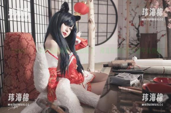Yuna(윤아)女孩私拍资源，太好玩了，简直就像打开了新年礼物箱！-玮海棉