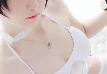 MISSSPIDER的一小央泽，藏匿于画面中的柔情，记得下载一份留念。