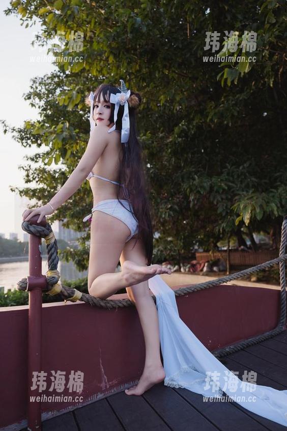 这原图需要好好品味，九九八吖的高清蕾姆，搞得我每天都想点进来！-玮海棉