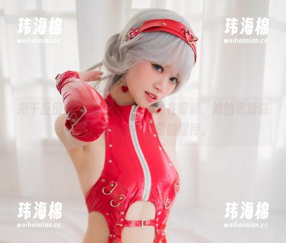 把千反田鹿子罩纱豹纹泳装放在眼前，她的更新总是让我有种不清楚的期待。-玮海棉