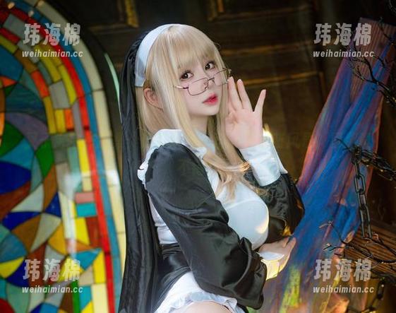 叉子宝宝作品集：越过晓光，舀一勺碧蓝风景，口感真不错。-玮海棉