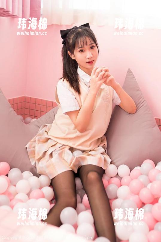 嗲囡囡 - 高清图集：陈雅漫VICKY在海边的任性印象，siapa说我水里没优雅？-玮海棉