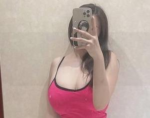 微密圈 - 从未见过的奶宝妹纸，白色一袭，无圣光但超美图！