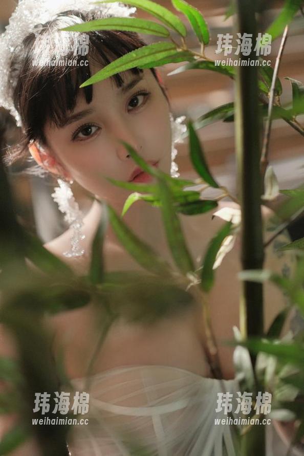 微密圈 - 高清写真集：宋昱欣的“交作业”时刻，科目是“撩人”吗？-玮海棉