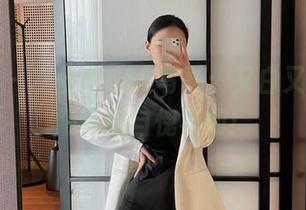 微密圈 - 左公子666写真：又白又亮，连奶昔都自愧不如！