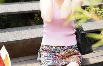 推女神 - 张美荧的精选瑜伽瞬间，时不时戳中了我心底的小私欲