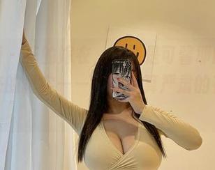 微密圈 - 花的嫁衣，不如是可馨耶的高清写真来的真实——一场不算严肃的花嫁舞会