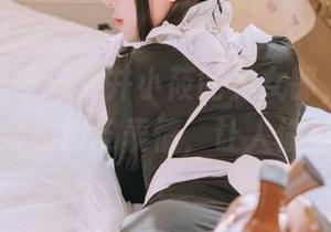 作品开箱——樱井小莜的兔女郎，图集中兔耳朵和俏皮表情，让人偷着乐。