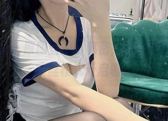 微密圈 - 原图里的小秘密，汤圆可甜了的肉丝模式开启啦。