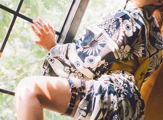 波萝社 - 王语纯在睡衣里的各种表情，一图胜千言，私拍才是王道。