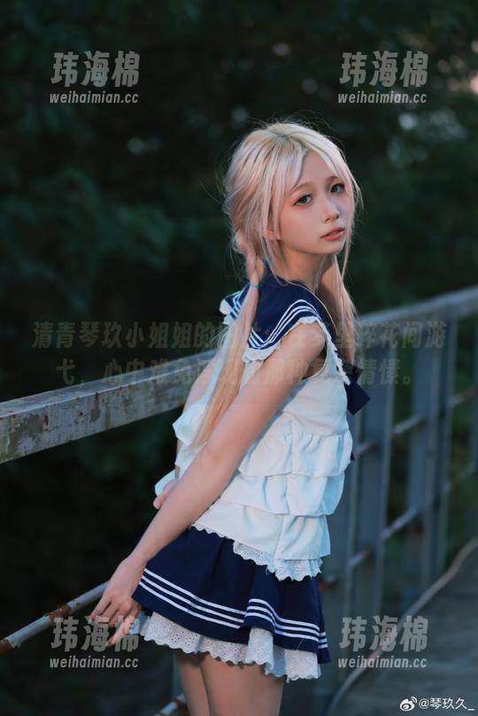 清青琴玖小姐姐的图片：在梦里碎花间游弋，心中难免浮现的那种复杂情愫。-玮海棉