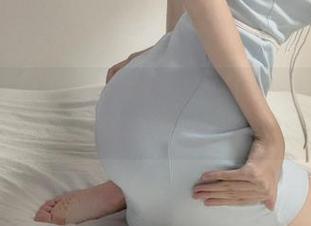 微密圈 - 相扑猫与“死库水”：不翻车的戏码，我就想说真有意思。