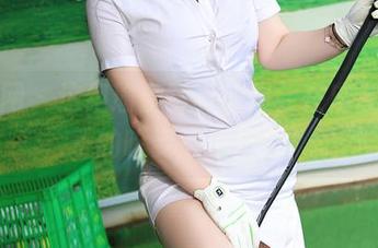 秀人网 - 这组瑜伽写真，你会在麻吉小兔子的啥姿态里止步？