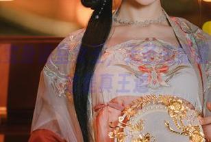 紫氯氯变身浴室女王，无圣光照耀，图包才是真王道