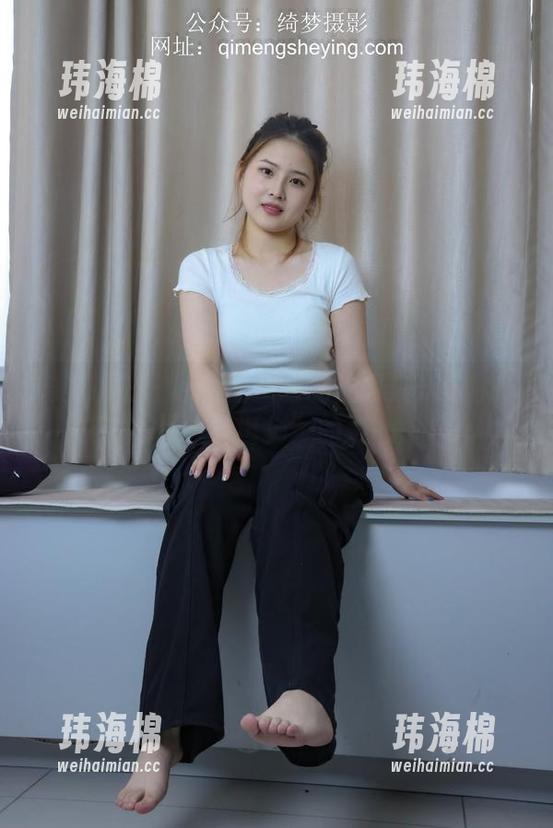 绮梦摄影 - 阿悦的圣诞私拍图集：送你一颗“圣诞树”的爱心-玮海棉