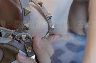 微密圈 - 最新的资源在这里，先睹为快脸红Dearie书房写真集