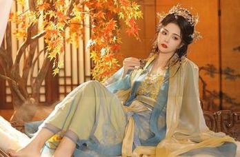 这可是免费的！如同糖果的苏嫣qvq女仆装图集，你确定不尝尝？