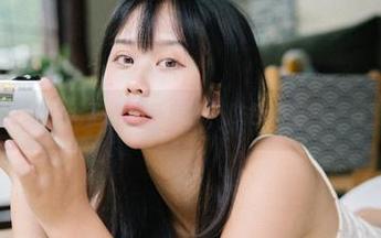 萌芽儿o0的无圣光白色私房，肤色和空气一样清透？