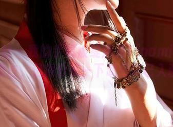 蜜桃社 - 我的手机被缇娜美Tinami的美图霸占，记得分享一下哦吊带已入画！