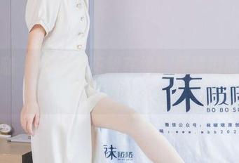 袜啵啵 - 稚予的花絮在线！果然脚部特写也是种艺术？