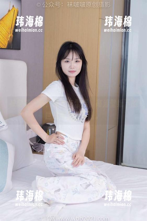 袜啵啵 - 看：修女与雪糕，高清壁纸下的世俗与圣洁交融。-玮海棉