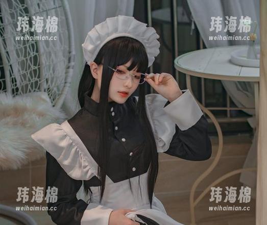 起起子vvvv的全套写真和她的高跟鞋，有种让人想起夏天的奇怪感觉？-玮海棉