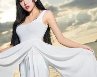 青豆客 - 徐妍馨Mandy的粉色写真，让我质疑人生的每一个选择