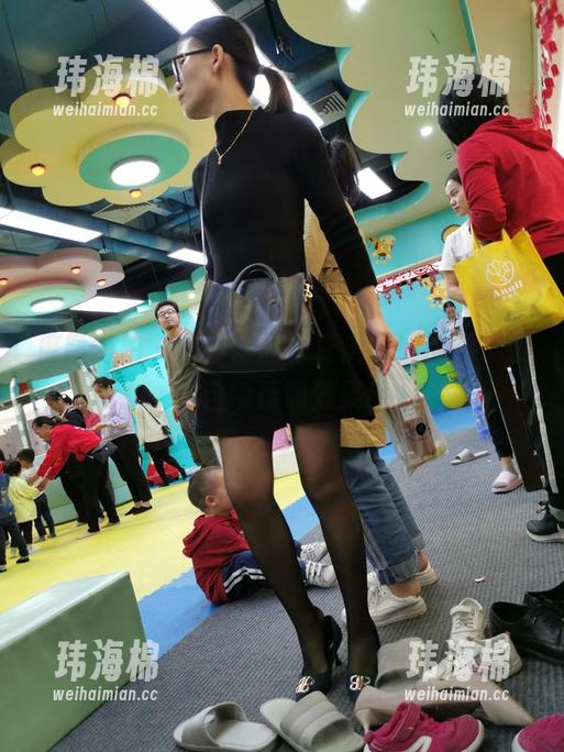 魔镜街拍 - 艾小青的免费漫展！别问，照片自带轰动效果！-玮海棉